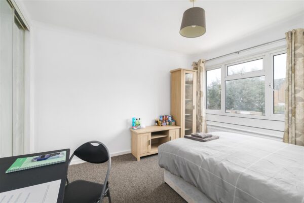 Paddock Mead, Harlow, Essex, CM18 7RP