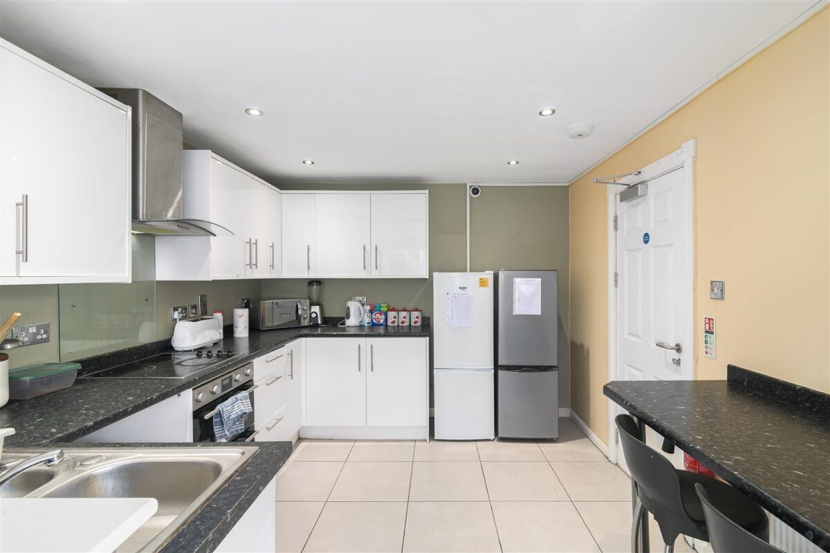 Paddock Mead, Harlow, Essex, CM18 7RP