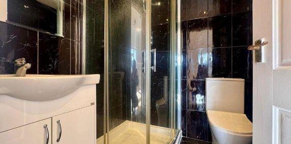 Bourne Avenue, Hayes