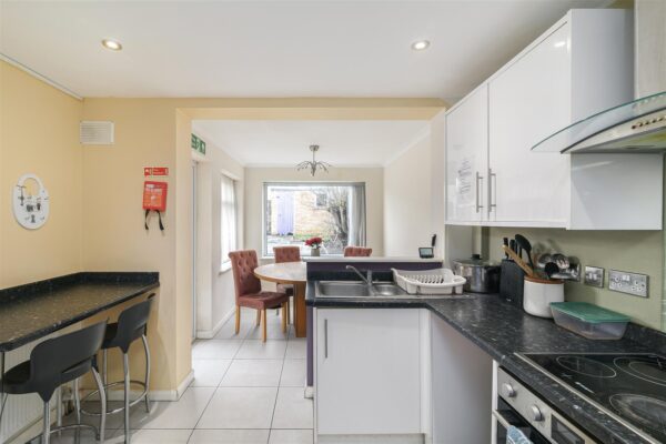 Paddock Mead, Harlow, Essex, CM18 7RP