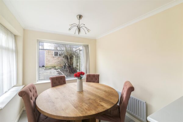 Paddock Mead, Harlow, Essex, CM18 7RP