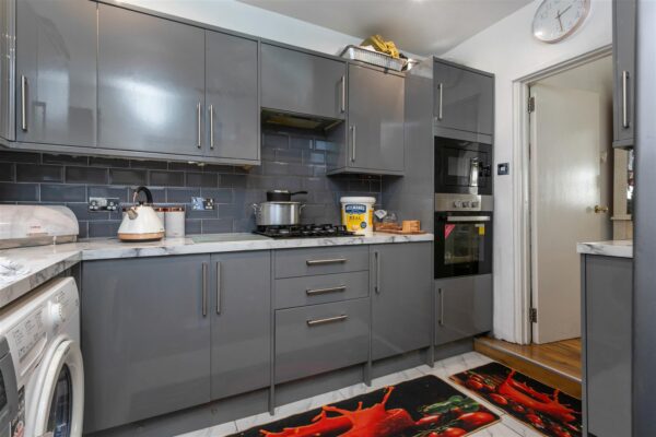 Thackeray Avenue, London