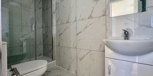 Bourne Avenue, Hayes