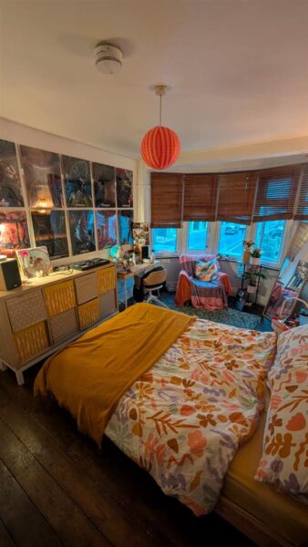 210, Park Lane, Tottneham, London, N17 0JA