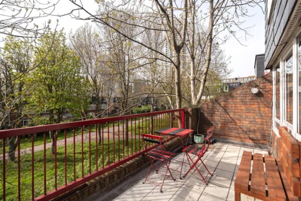 Reedham close, Tottenham Hale