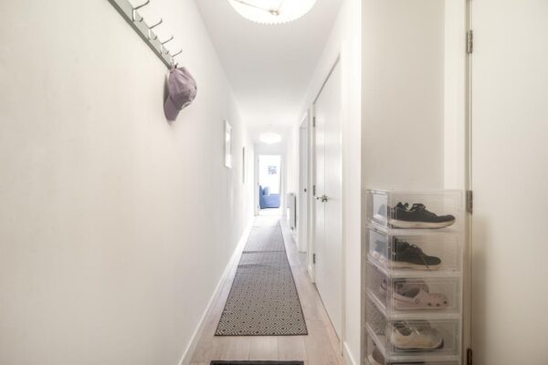 Coster Avenue, London