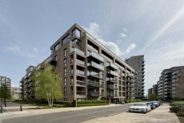 Coster Avenue, London