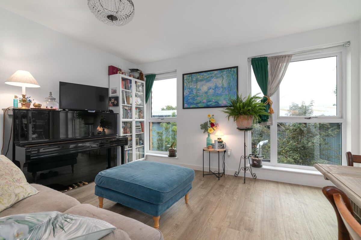 2 Rowland Road, London
