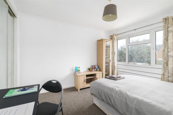 Paddock Mead, Harlow, Essex, CM18 7RP