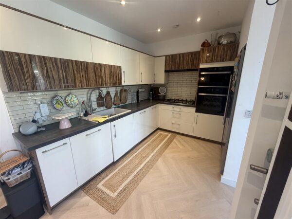 Bromley Road, edmonton