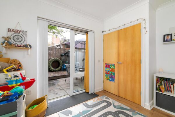 Bergen Apartments, High Road, London
