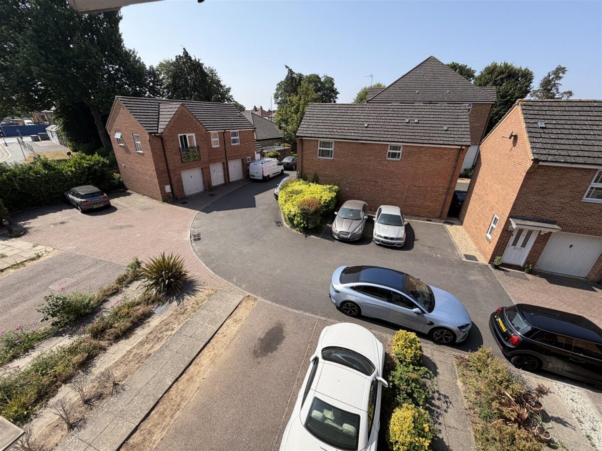 Enders Close, Enfield