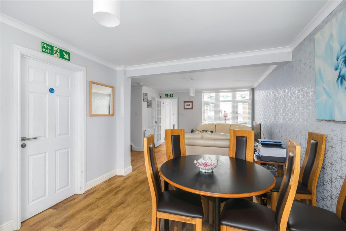 Paddock Mead, Harlow, Essex, CM18 7RP