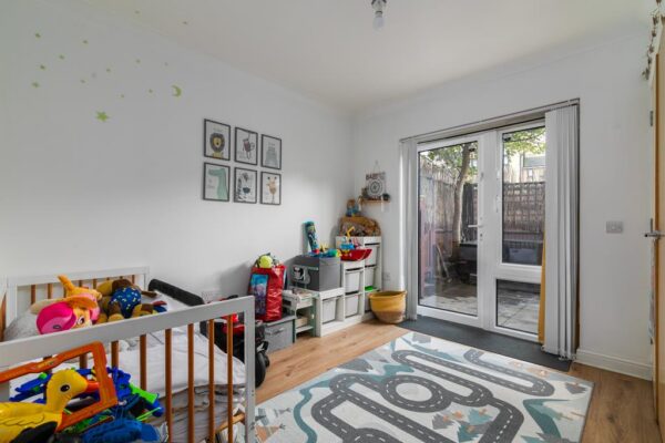 Bergen Apartments, High Road, London