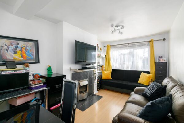 Weir Hall Road, London