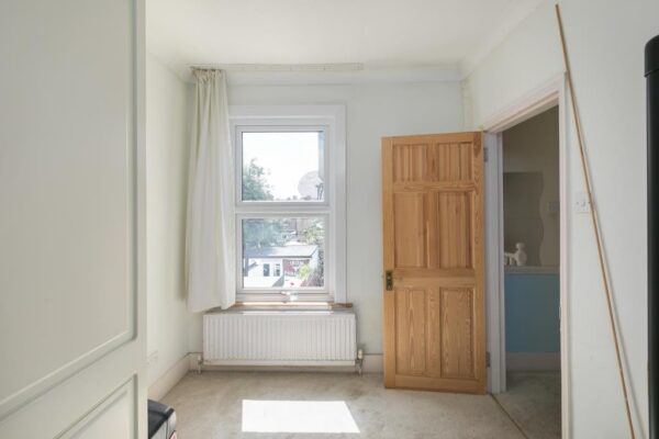 Holmwood Road, Enfield