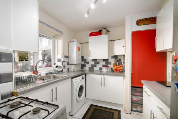 Weir Hall Road, London
