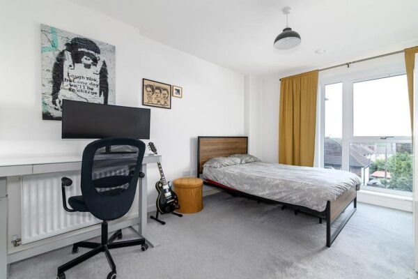 1 Rowland Road, London